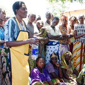 Lucy Ndege, Director of the Herbal Program teaching a class.